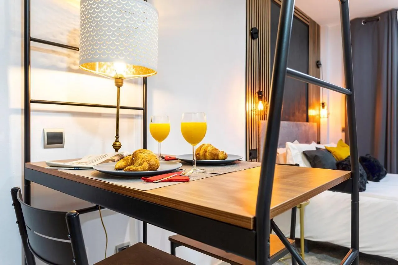 Apartamento La Terraza De Beatas Málaga 0*,